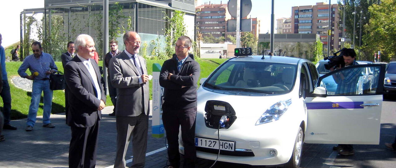 Todas las noticias de coches en un solo portal: Pruebas, fotos, vídeos, informes...