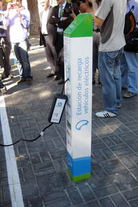 También han sido presentadas las nuevas estaciones de recarga de la marca Merlyn