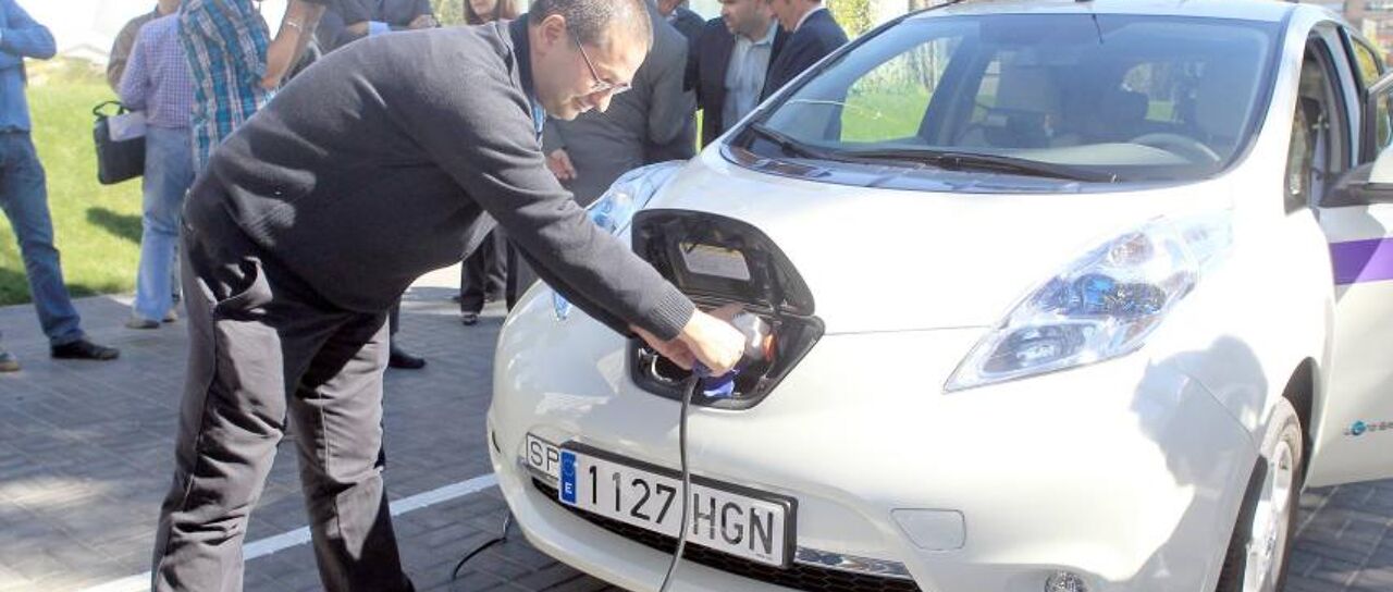 Todas las noticias de coches en un solo portal: Pruebas, fotos, vídeos, informes...