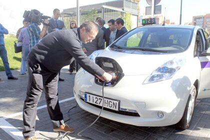 El taxi eléctrico, a toda marcha
