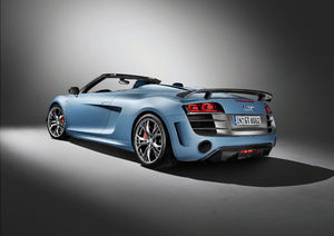Audi R8 GT Spyder 8 300x212