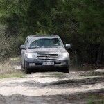 Toyota Land Cruiser 200 16 150x150