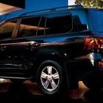 Toyota Land Cruiser 200 3 150x150