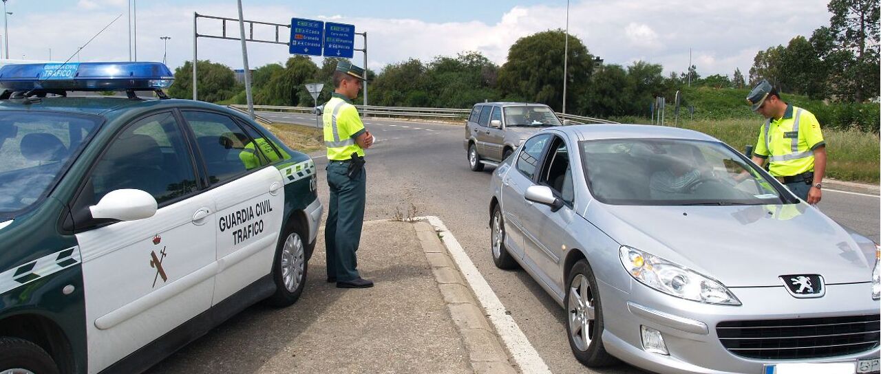 Todas las noticias de coches en un solo portal: Pruebas, fotos, vídeos, informes...