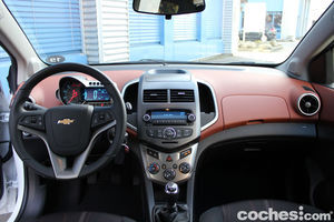 Prueba Chevrolet Aveo Diesel 12 95 CV 35 300x200