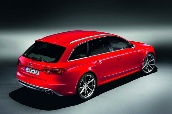 Audi_RS4_Avant_05