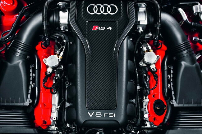 Audi_RS4_Avant_24 El poderoso V8, con tecnología FSI, y 450 CV de potencia