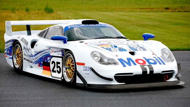 Drendel Family Porsche Collection 07 650x366