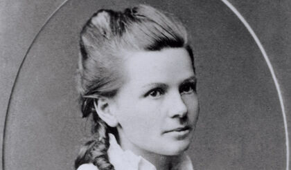 La primera mujer al volante y otras curiosidades