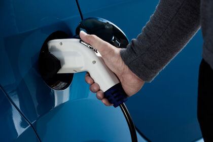 La autopistas del futuro cargarán al eléctrico