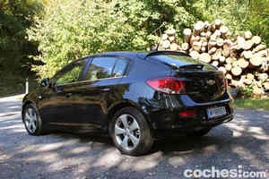 prueba chevrolet cruce 5 puertas diesel 3-4 detrasjpg