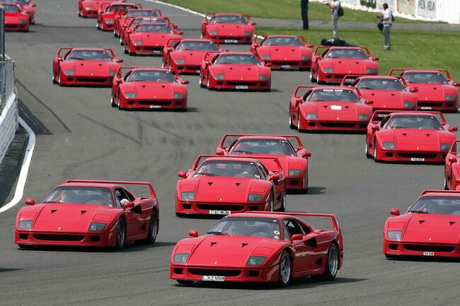 Ferrari F40 23 650x433