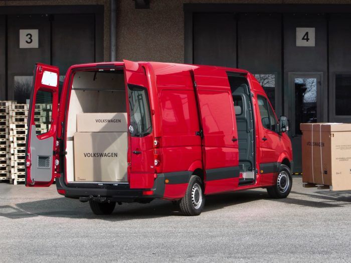 Volkswagen Crafter Van 2011 4 700x525