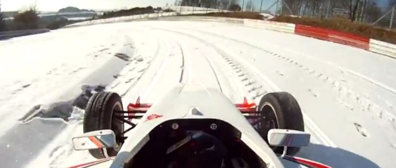 Todas las noticias de coches en un solo portal: Pruebas, fotos, vídeos, informes...