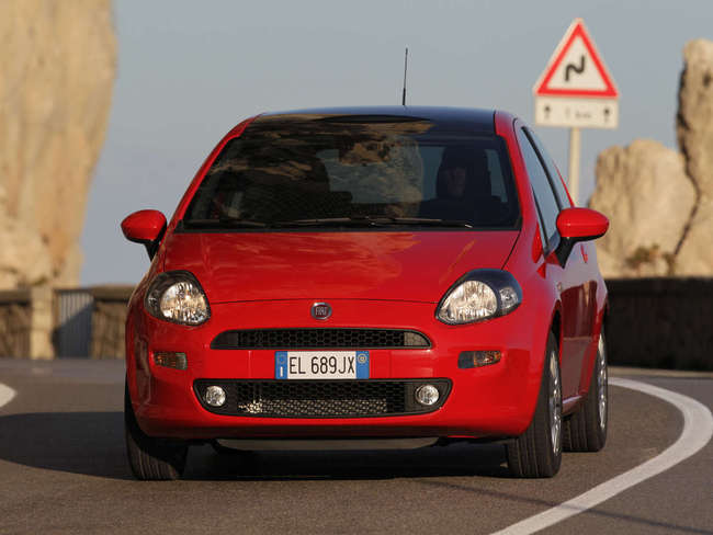 presentacion fiat punto 201210
