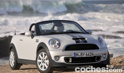 A prueba: Mini Roadster, a este cabrio le va la marcha