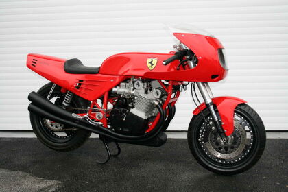 ¿Una motocicleta Ferrari?