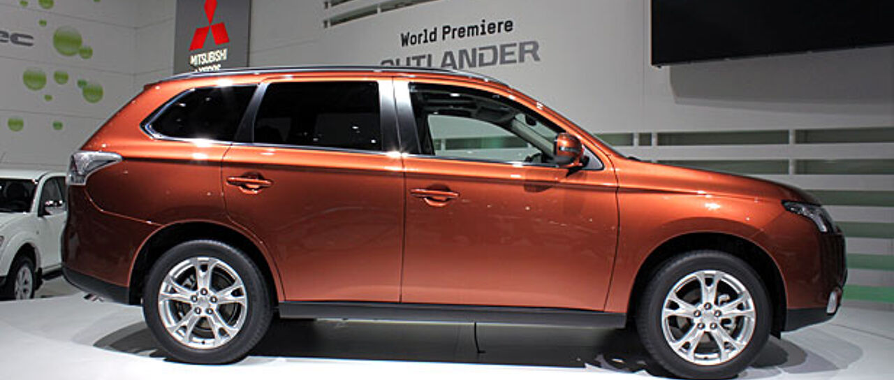 Todas las noticias de coches en un solo portal: Pruebas, fotos, vídeos, informes...