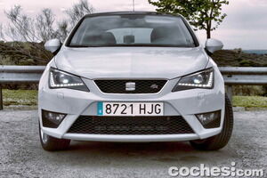 SEAT_Ibiza_FR_TSI_5p_04 La “nueva cara” del Ibiza es su rasgo más diferenciador respecto a la anterior generación