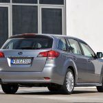 Subaru Legacy Station Wagon 2010 14 150x150