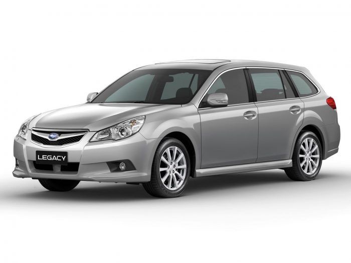 Subaru Legacy Station Wagon 2010 16 700x525