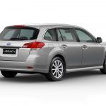 Subaru Legacy Station Wagon 2010 17 150x150