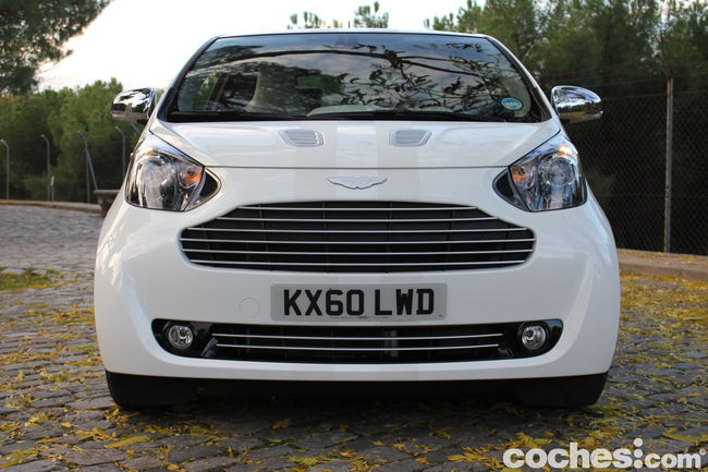prueba_aston_martin_cygnet_44