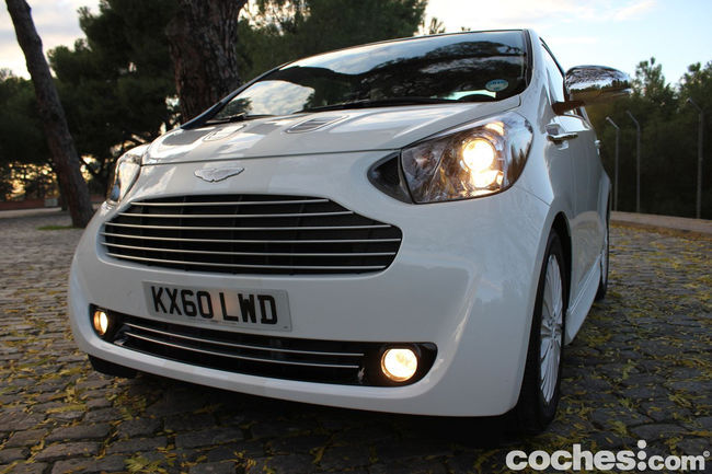 prueba_aston_martin_cygnet_55 Prueba Aston Martin Cygnet 55 650x433