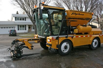 La máquina que arregla baches al instante