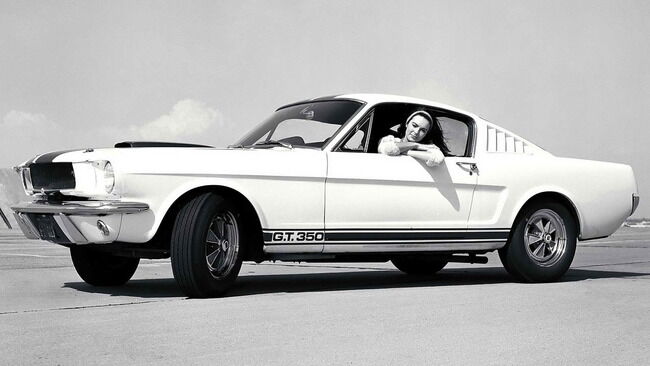 Playboy_25_Mejores_Coches_11 Playboy 25 Mejores Coches 11 650x366