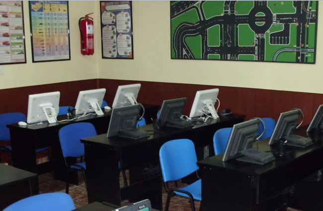 Clase Autoescuela 650x425
