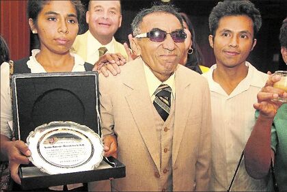 ¿Solucionará este jubilado ciego el problema energético?