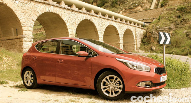 prueba_kia_ceed_2012_diesel_128_CV_75