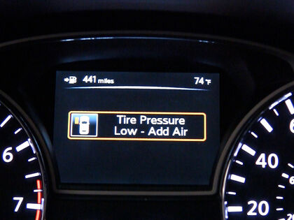 Tu coche sabrá la presión del neumático correcta