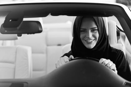Arabia Saudí: la mujeres siguen luchando por conducir