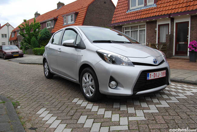 prueba_toyota_yaris_hibrido59