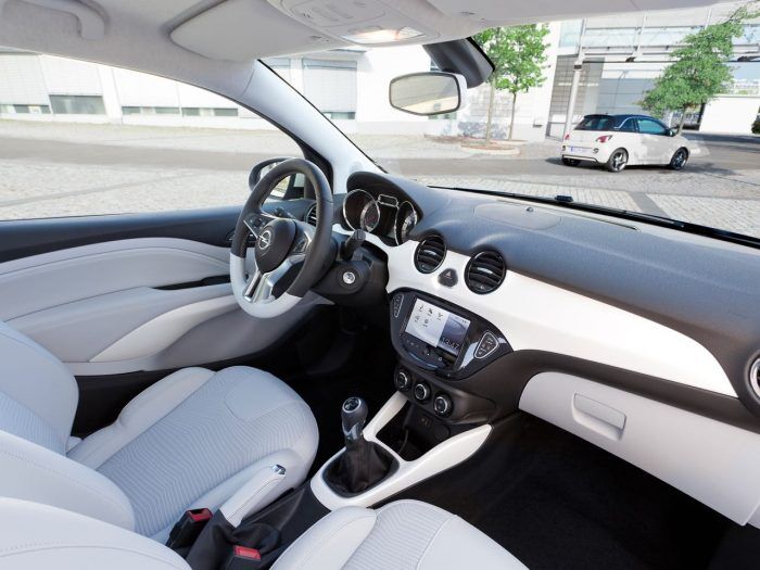 Opel Adam 2013 Interior 8 700x525