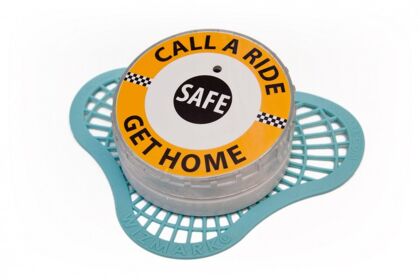 El urinario que recuerda que no cojas el coche