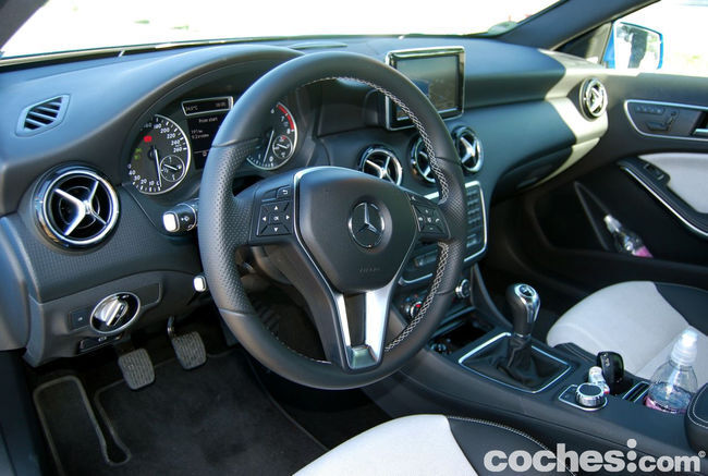 Prueba Mercedes Clase A Interior 13 650x437