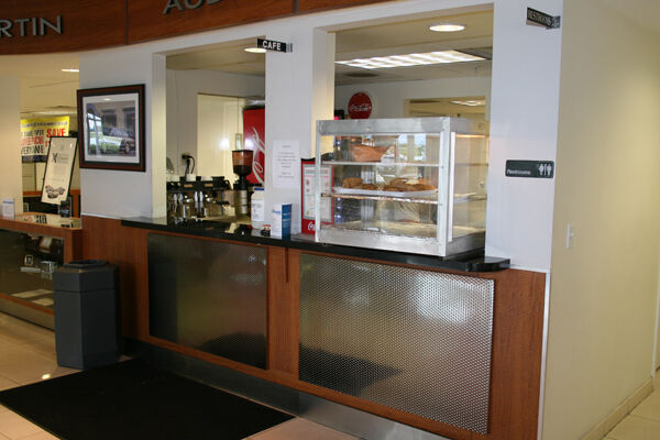 Rick Case Honda Cafe