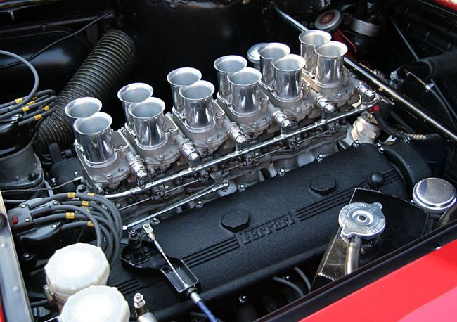 Ferrari 330 4 650x458