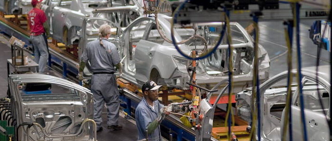 Todas las noticias de coches en un solo portal: Pruebas, fotos, vídeos, informes...