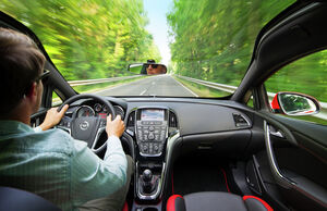 Opel Astra BiTurbo Interior 2 300x194