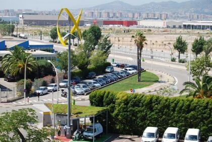 Abre la primera electrolinera Sanya SkyPump en Barcelona