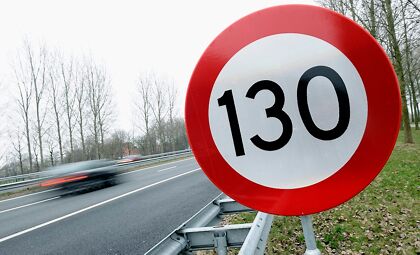 130 km/h en autovía (pero no en 2013, que no hay dinero)