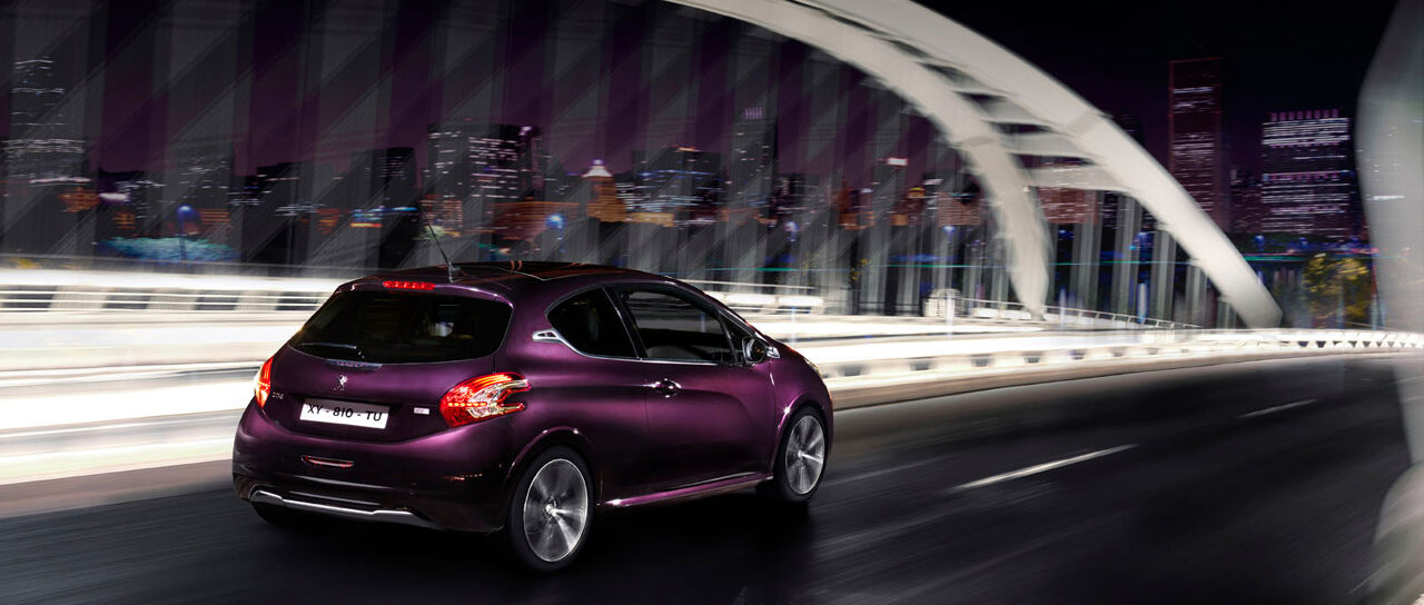 Todas las noticias de coches en un solo portal: Pruebas, fotos, vídeos, informes...