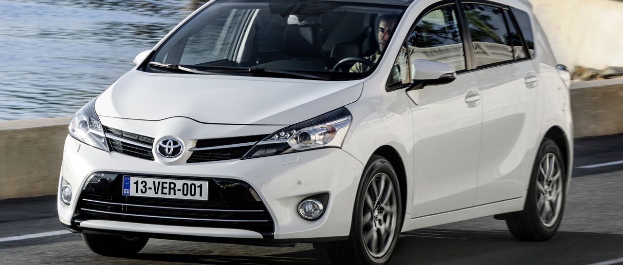 Todas las noticias de coches en un solo portal: Pruebas, fotos, vídeos, informes...