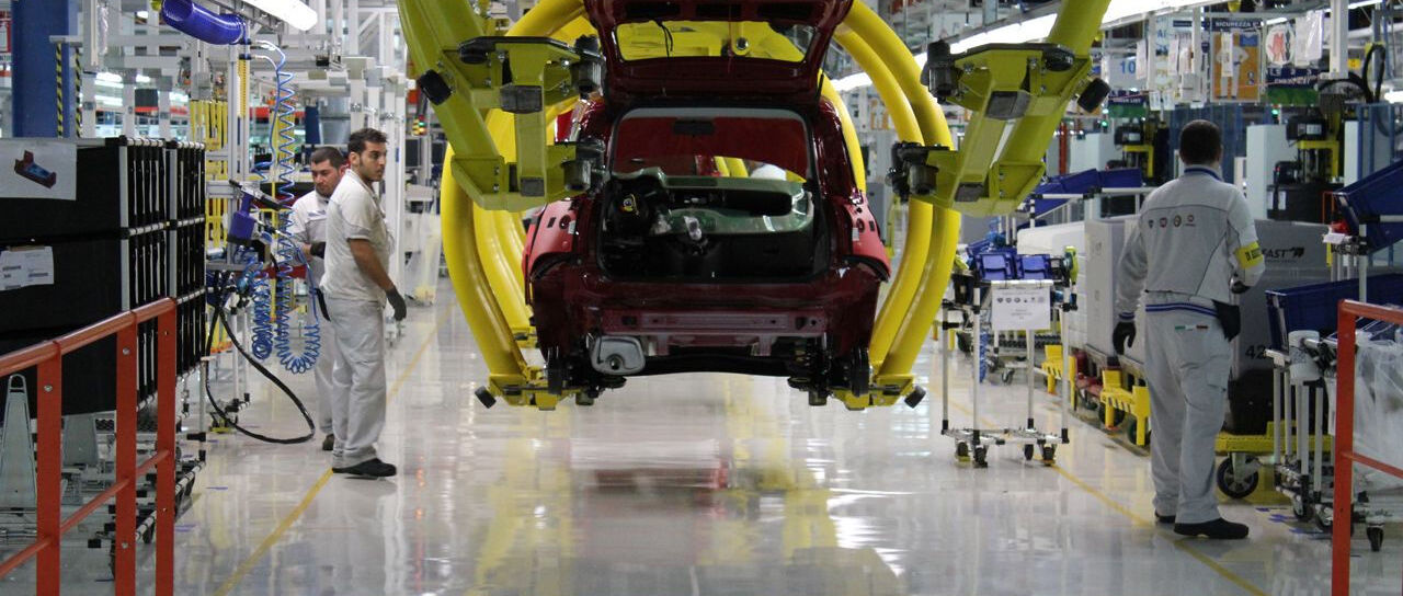 Todas las noticias de coches en un solo portal: Pruebas, fotos, vídeos, informes...