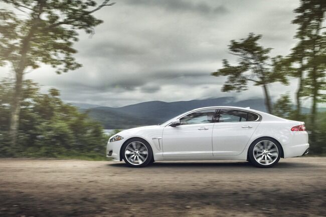 Jaguar XJ and XF AWD Jaguar Xj And Xf Awd 4 650x433
