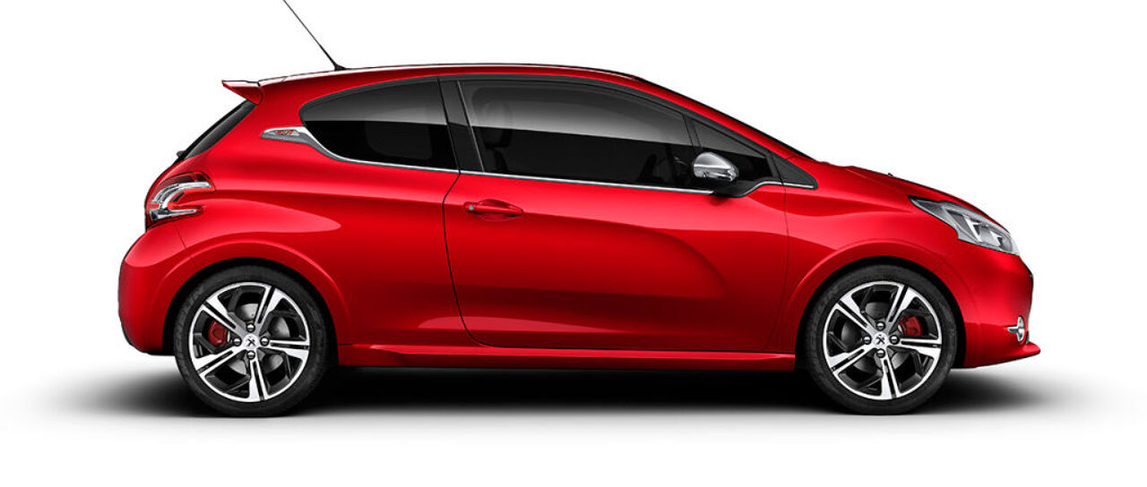 Todas las noticias de coches en un solo portal: Pruebas, fotos, vídeos, informes...